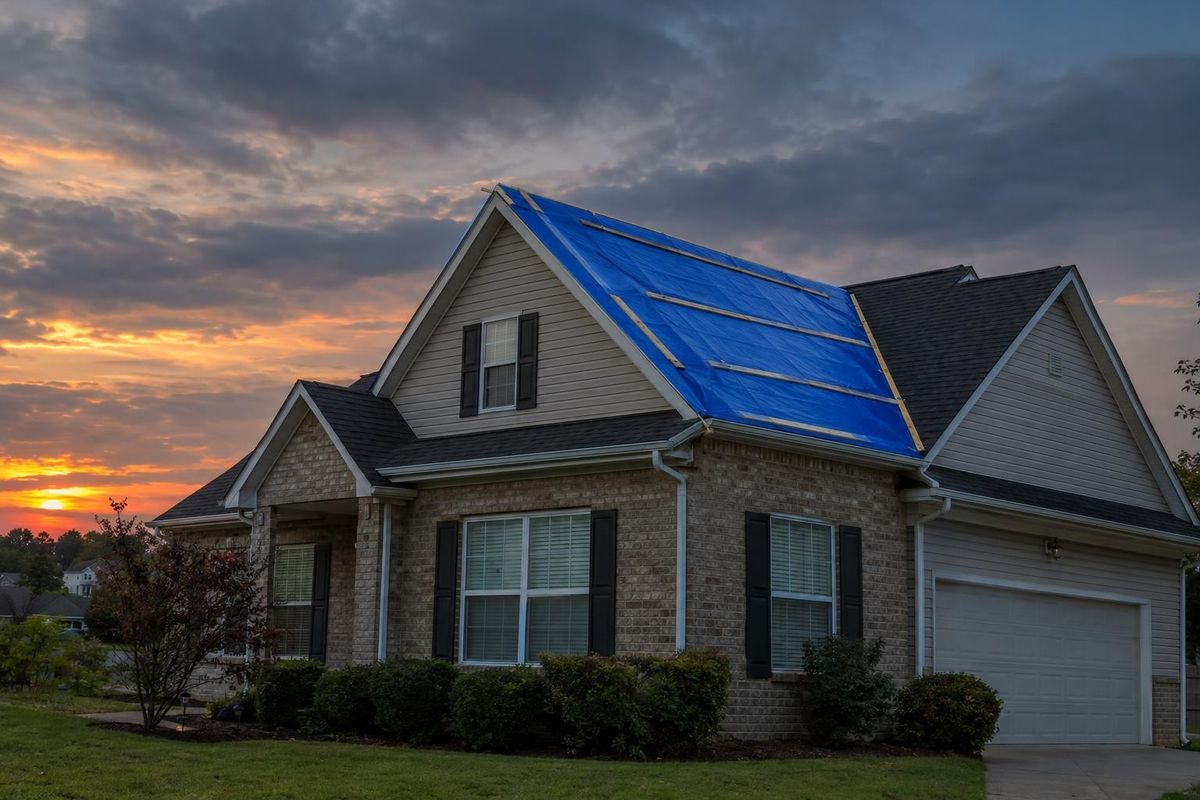 Emergency Roof Tarping